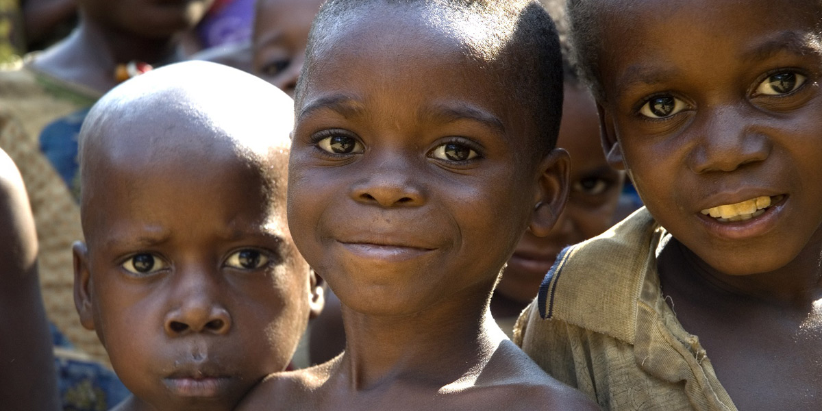 Two Degrees highlights problems faced by people in the Democratic Republic of Congo.