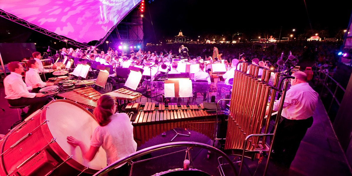 Santos Symphony Under the Stars.
