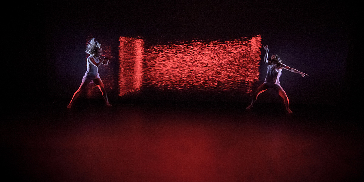 Multiverse - a stunning combination of dance and 3D graphics. Photo: Chris Herzfeld
