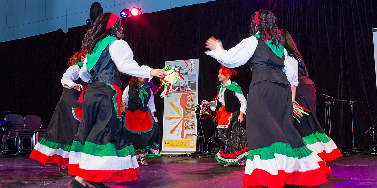 Traditional Calabrese dancers La Famiglia d'Aspromonte will perform at Carnevale.