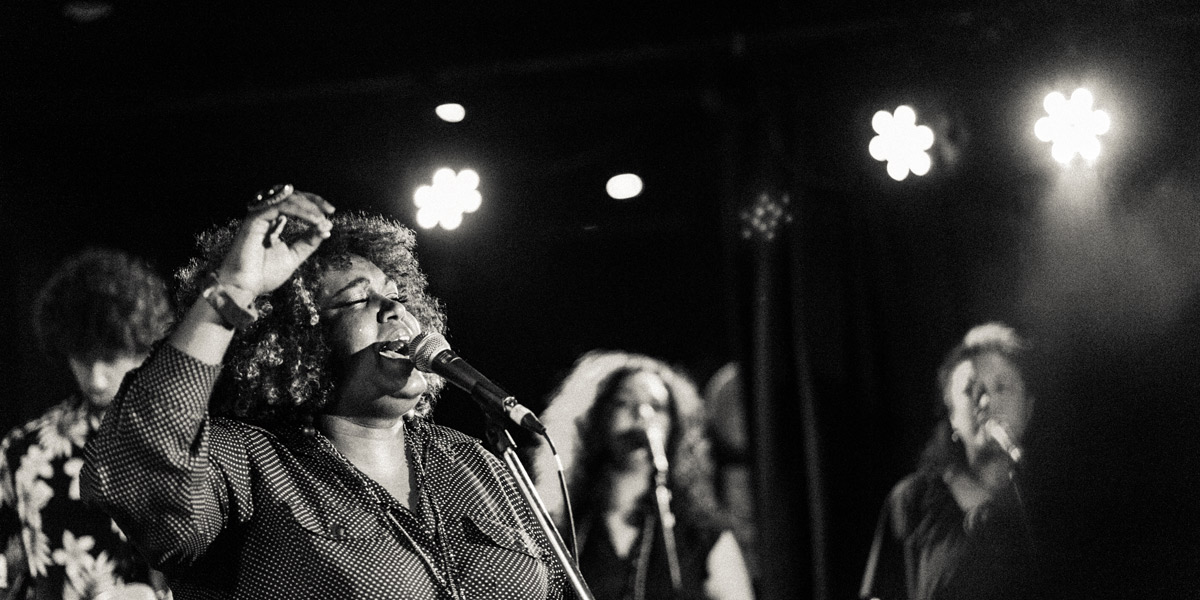 Emma Donovan and The Putbacks play at Nexus Live.