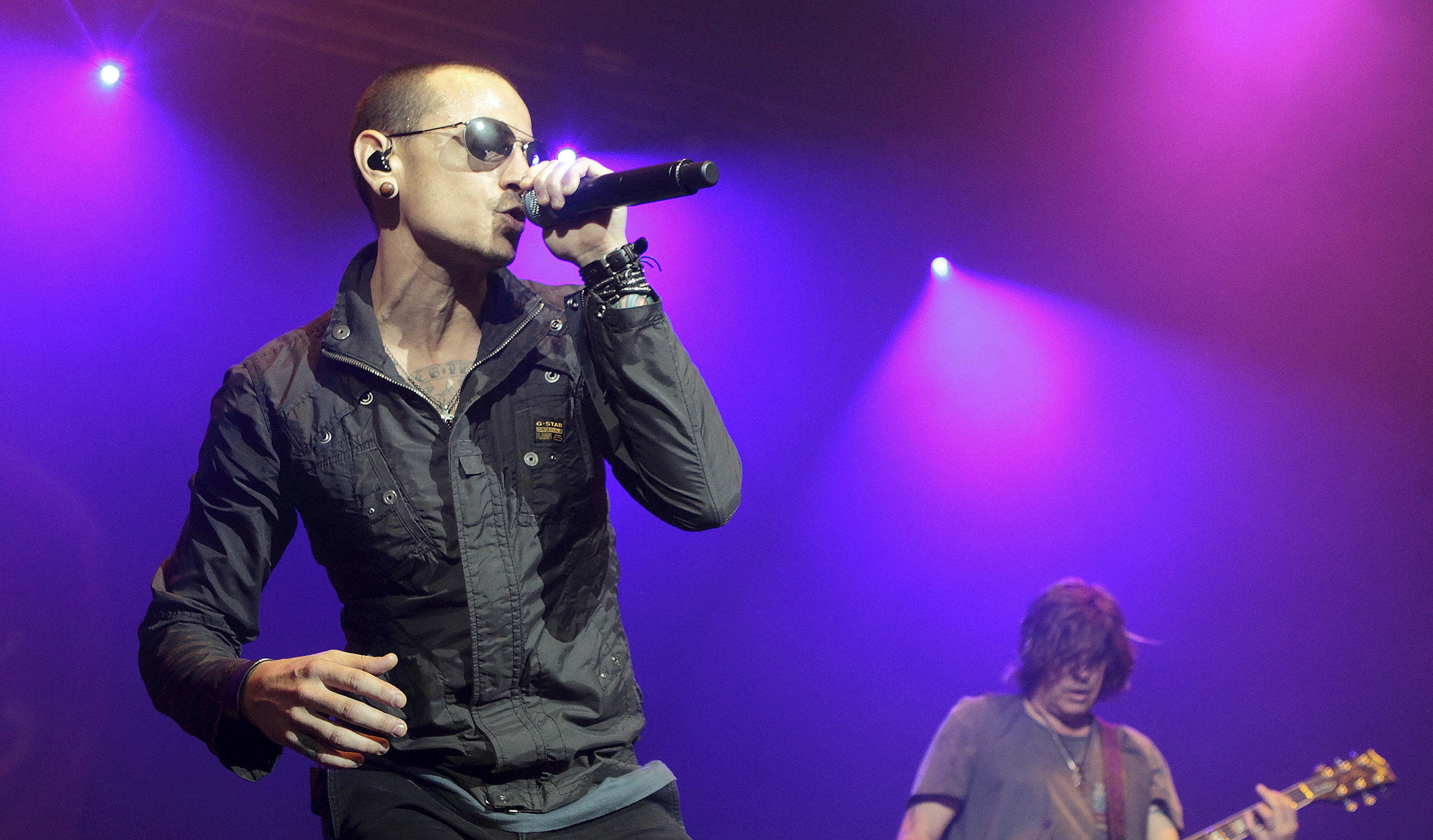 Thumbnail for Linkin Park singer found dead