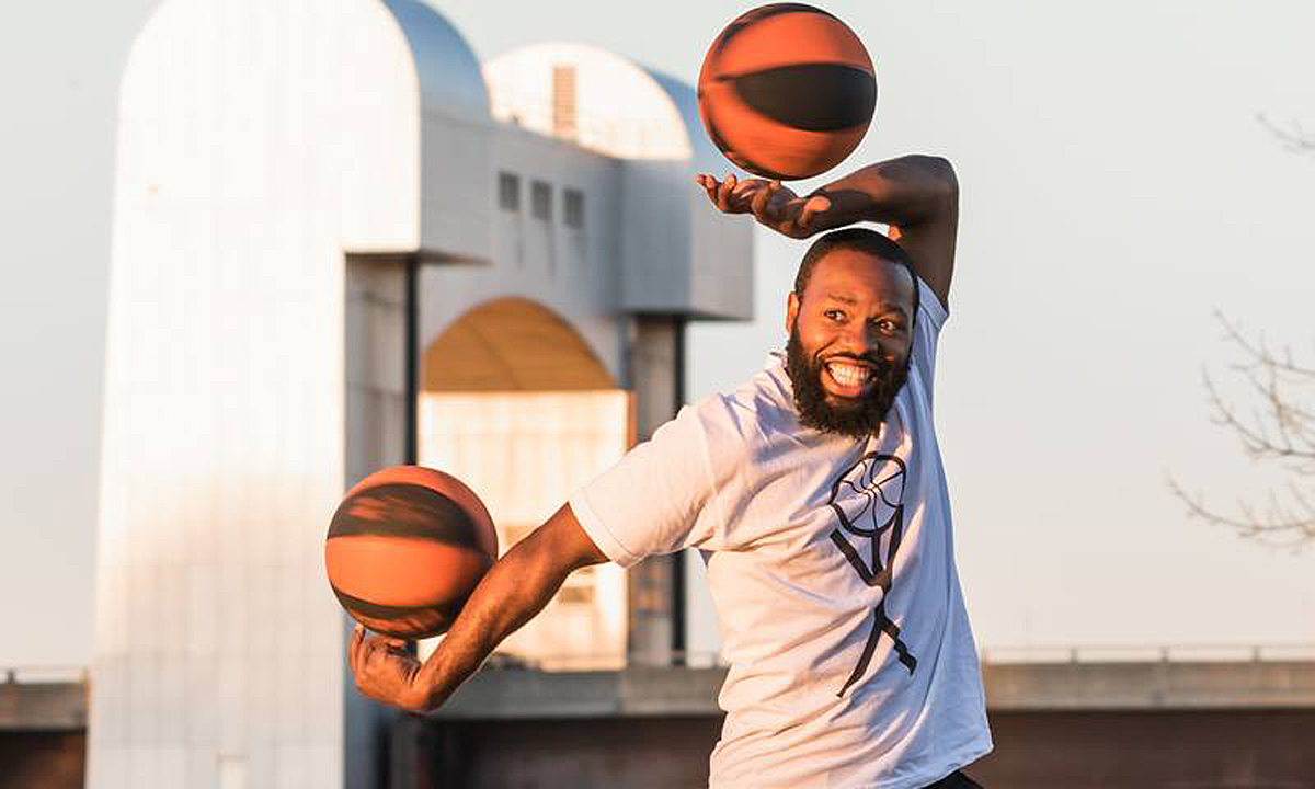Thumbnail for Fringe review: I Am Basketball Man