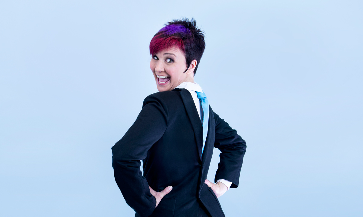 Thumbnail for Fringe review: Cal Wilson – Hindsight