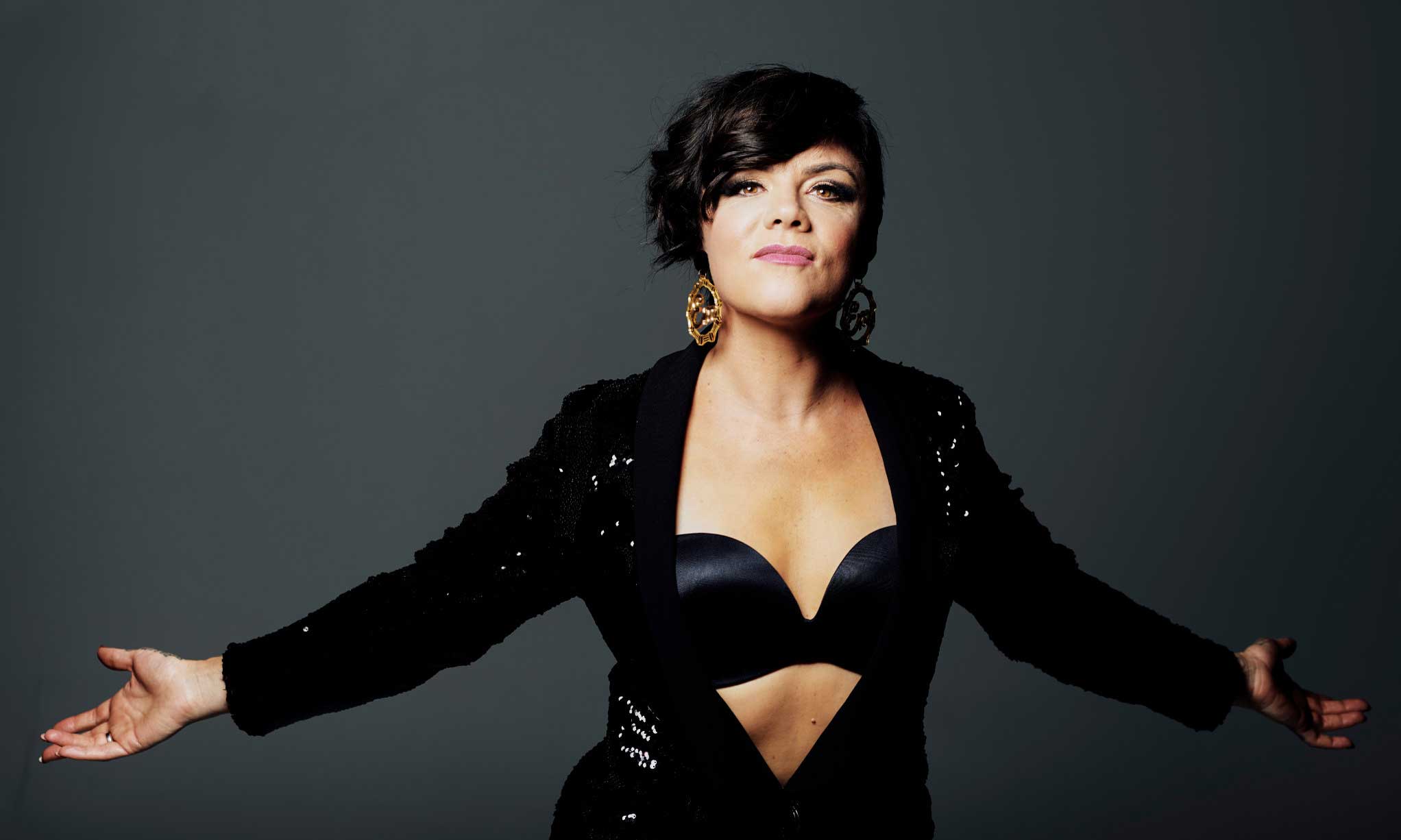 Thumbnail for Em Rusciano set for glass ceiling-breaking Cabaret Festival show