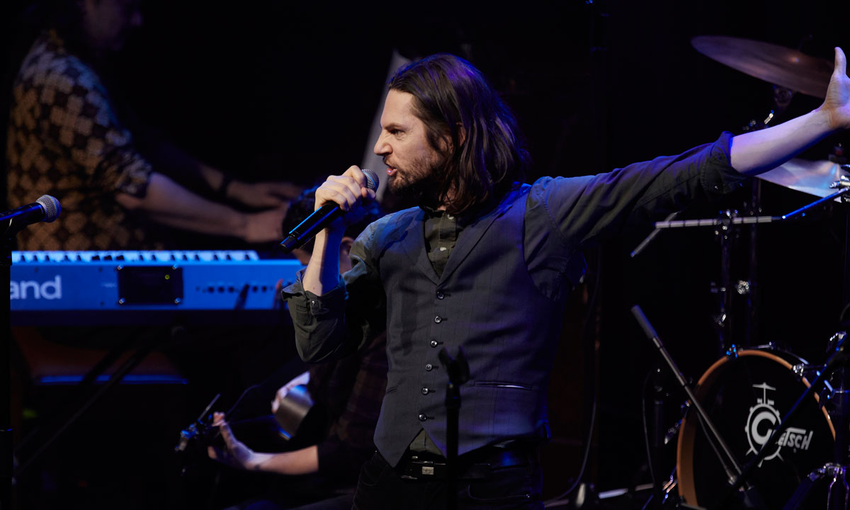 Show co-creator and singer Cameron Goodall. Photo: Claudio Raschella