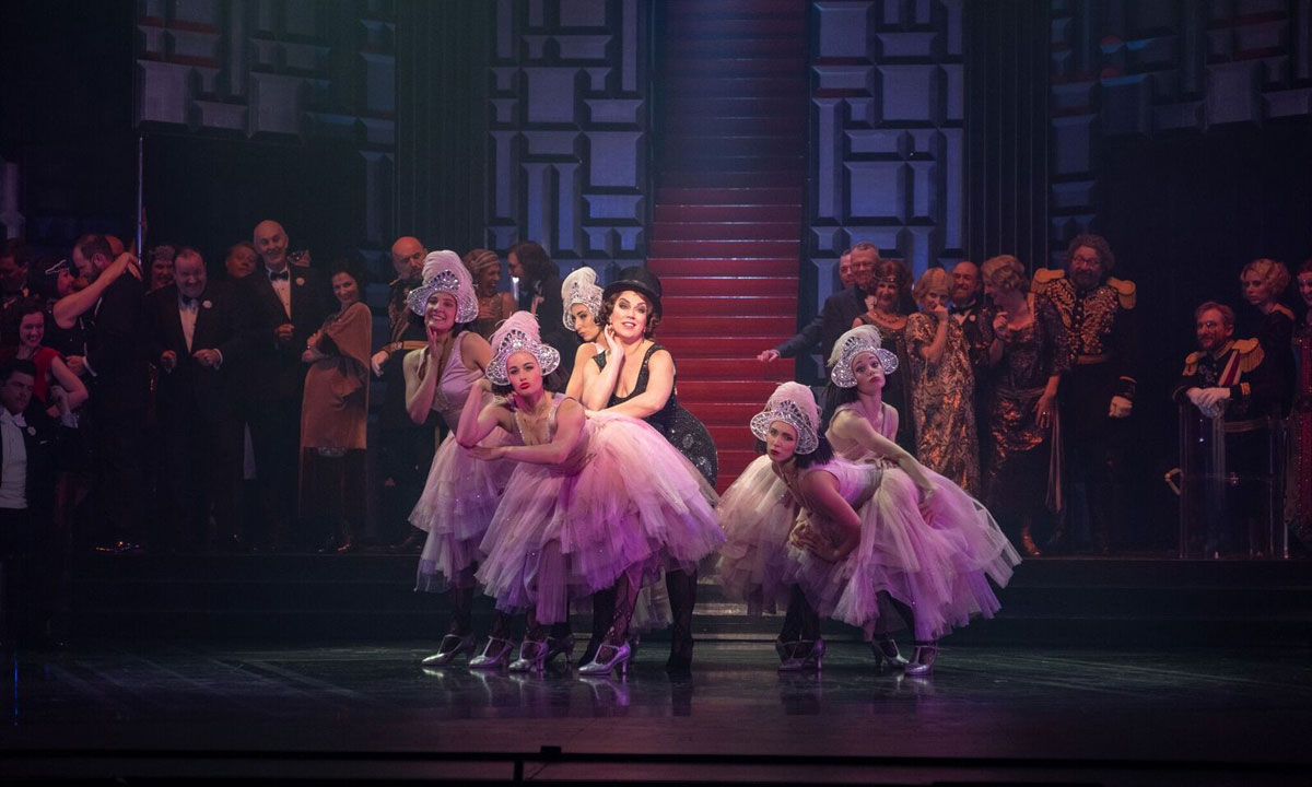 Thumbnail for Review: The Merry Widow