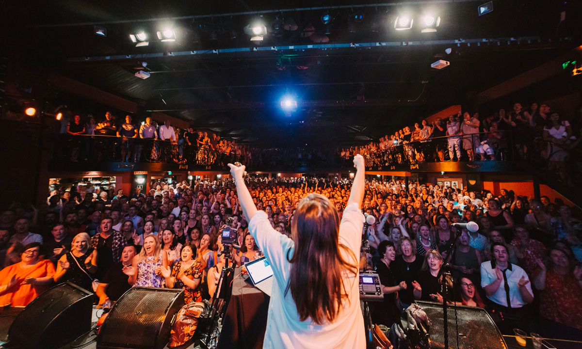 Pub Choir sees a group of strangers learn a song in three-part harmony in 90 minutes. Photo: Jacob Morrison