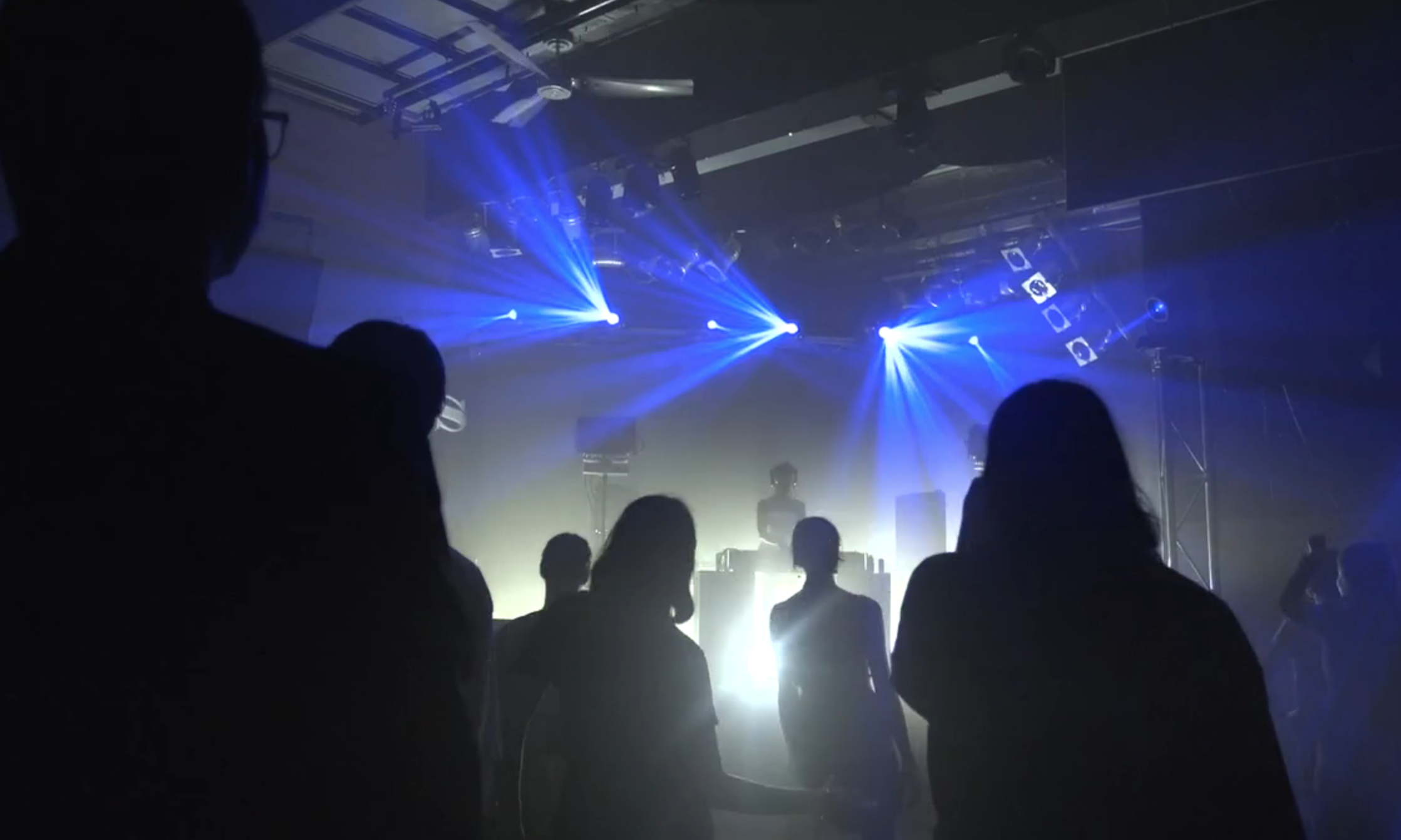Thumbnail for Ex-Adelaide Festival director slams budget cuts after music festival unplugged