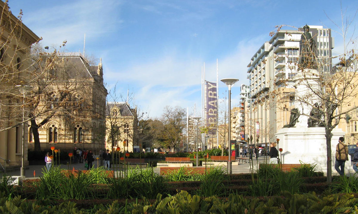 Thumbnail for Poem: The Boulevard