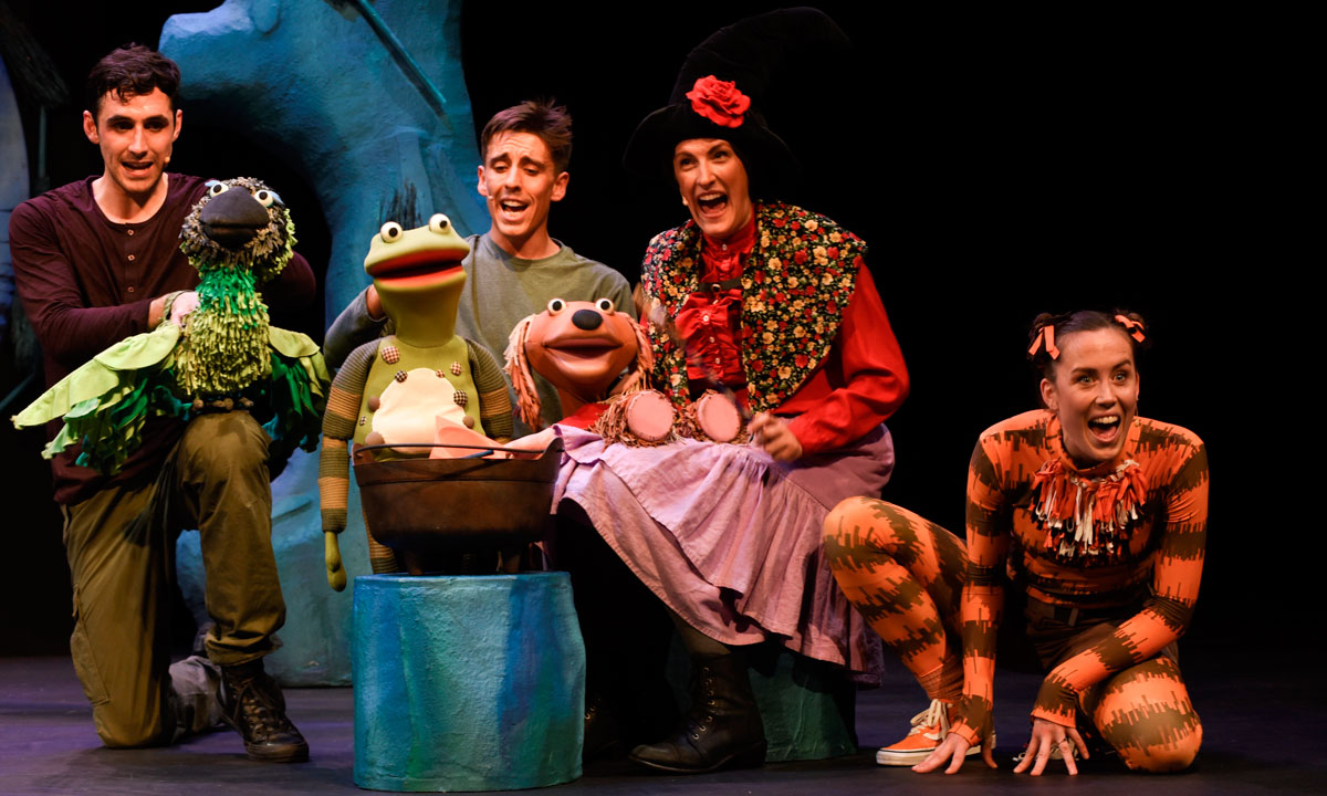 Thumbnail for Review: Room on the Broom