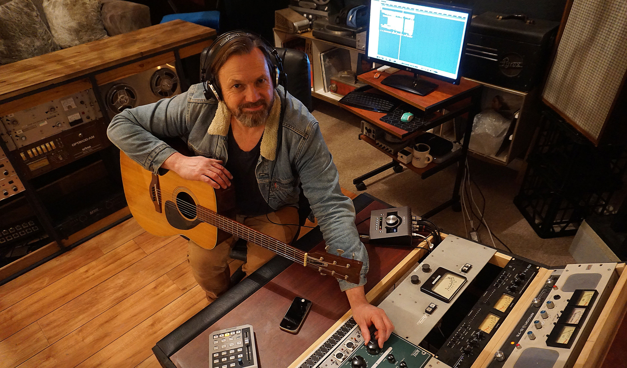 Thumbnail for Recording studio creates a buzz in tiny Fleurieu town
