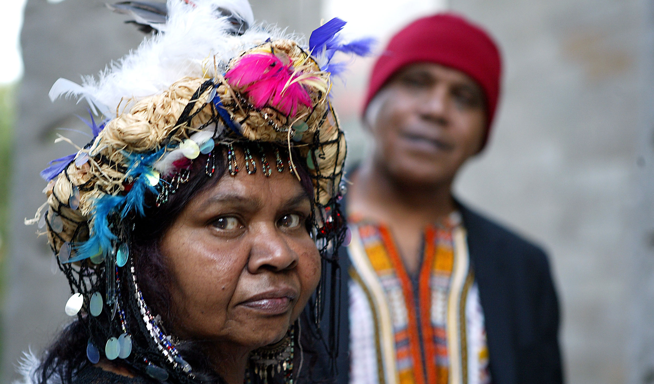 Ruby Hunter and Archie Roach's performance in the 2004 concert 'Kura Tungar: Songs from the River' inspired the  documentary Wash My Soul. Photo: Sandy Scheltema 