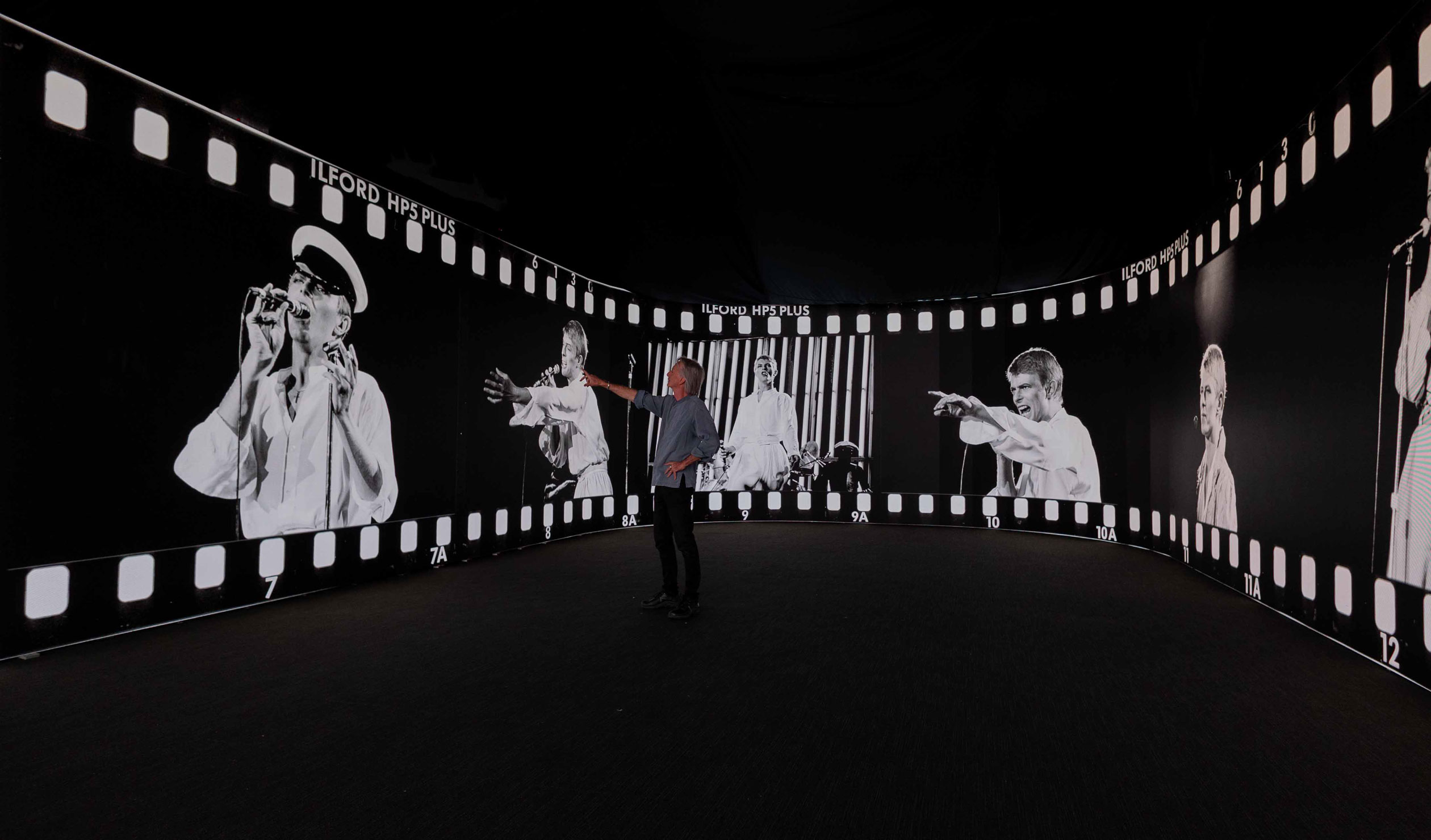 Thumbnail for Scott Hicks’ rock ‘n’ roll portraits loom larger than life