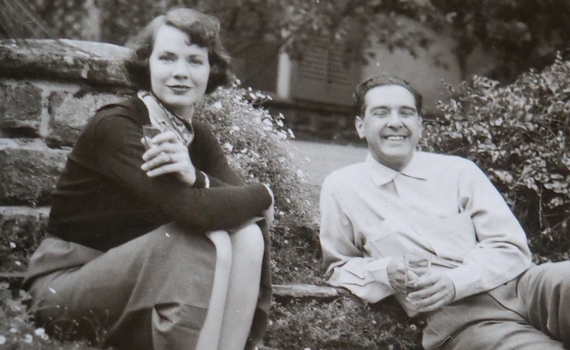 Thumbnail for Von Loves Her Modernist: Film reveals 1940s Adelaide’s vibrant cultural underbelly