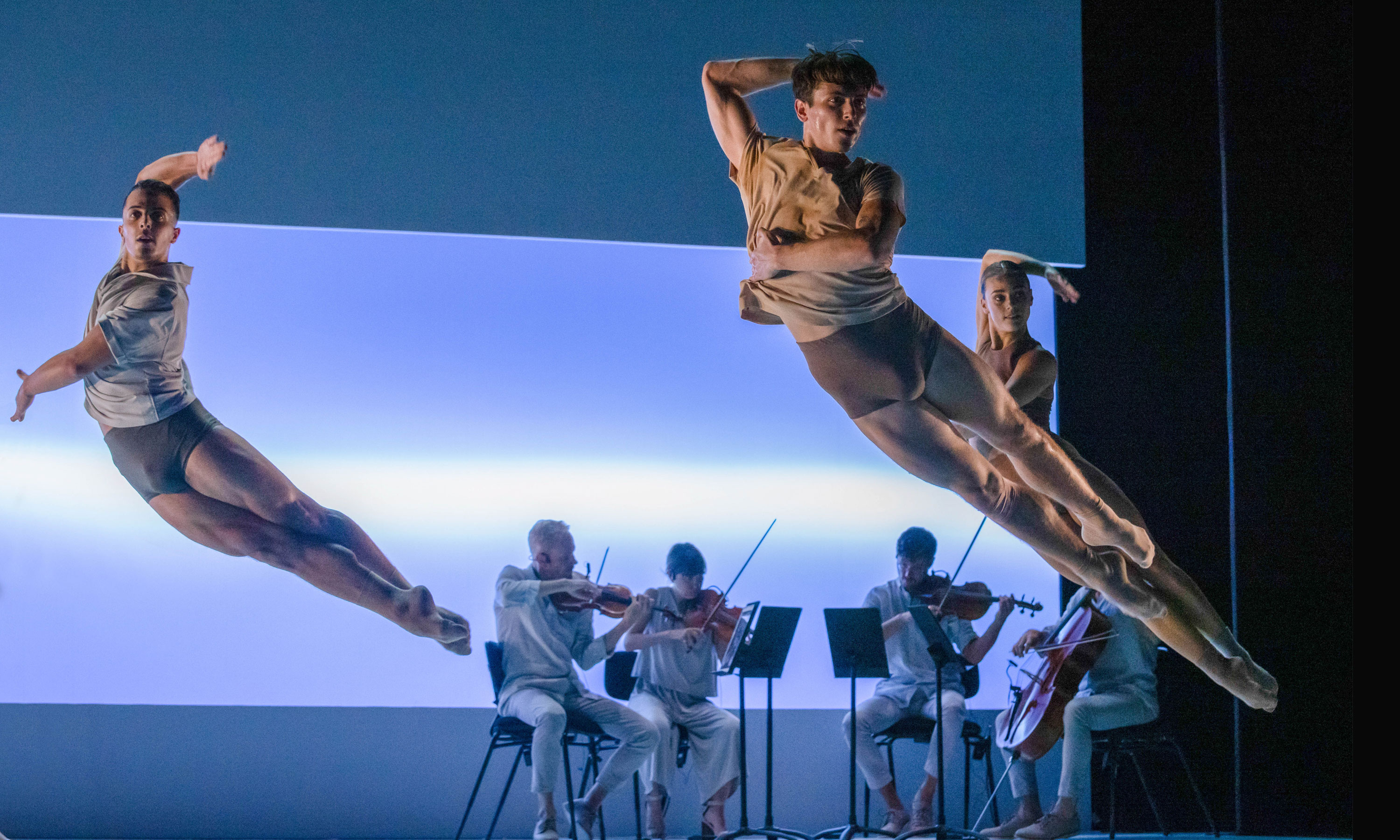 Sydney Dance Company and the Australian String Quartet perform 'Impermanence', featuring the score by Bryce Dessner. Photo: Pedro Greig