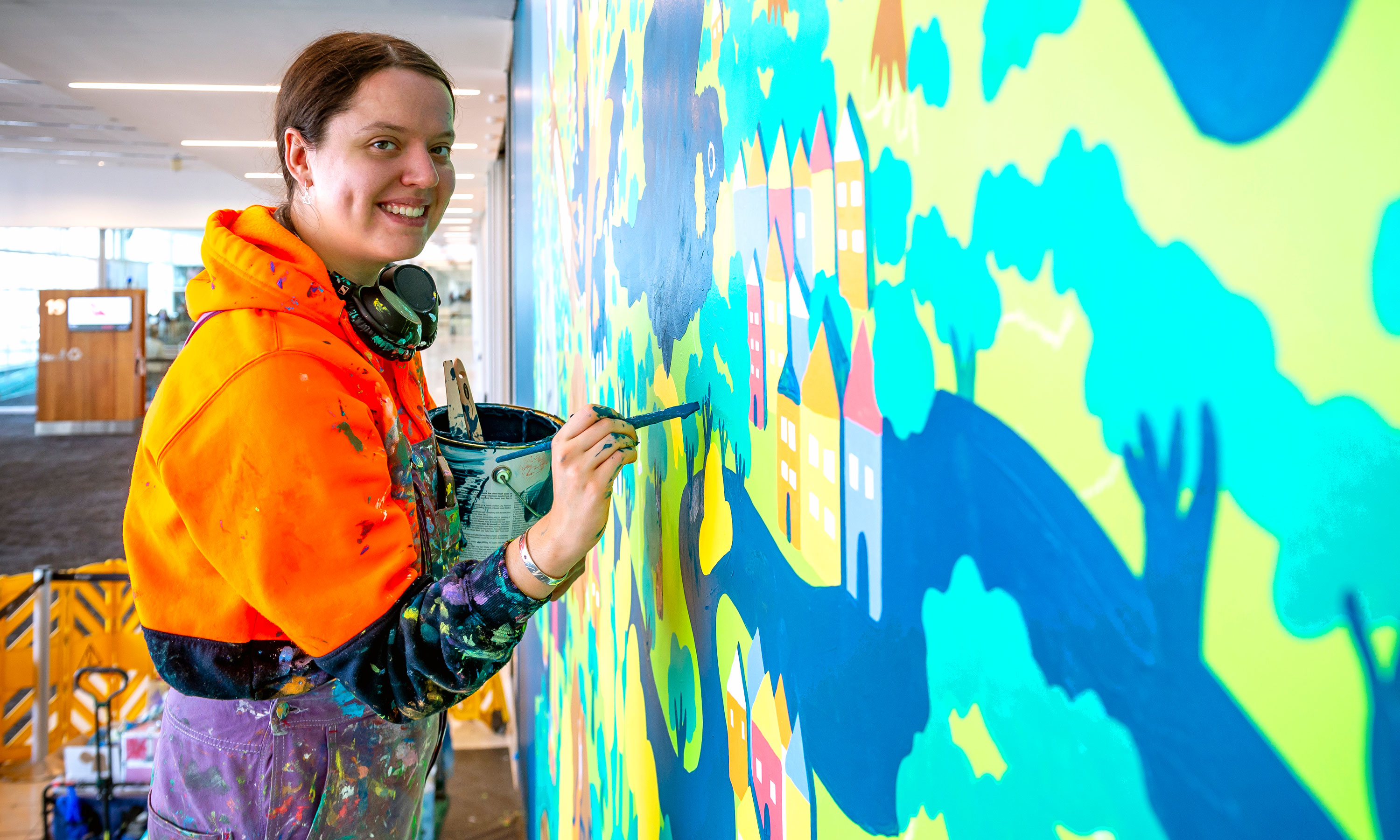 Thumbnail for Green Room: Airport mural, Hills music, illuminating art