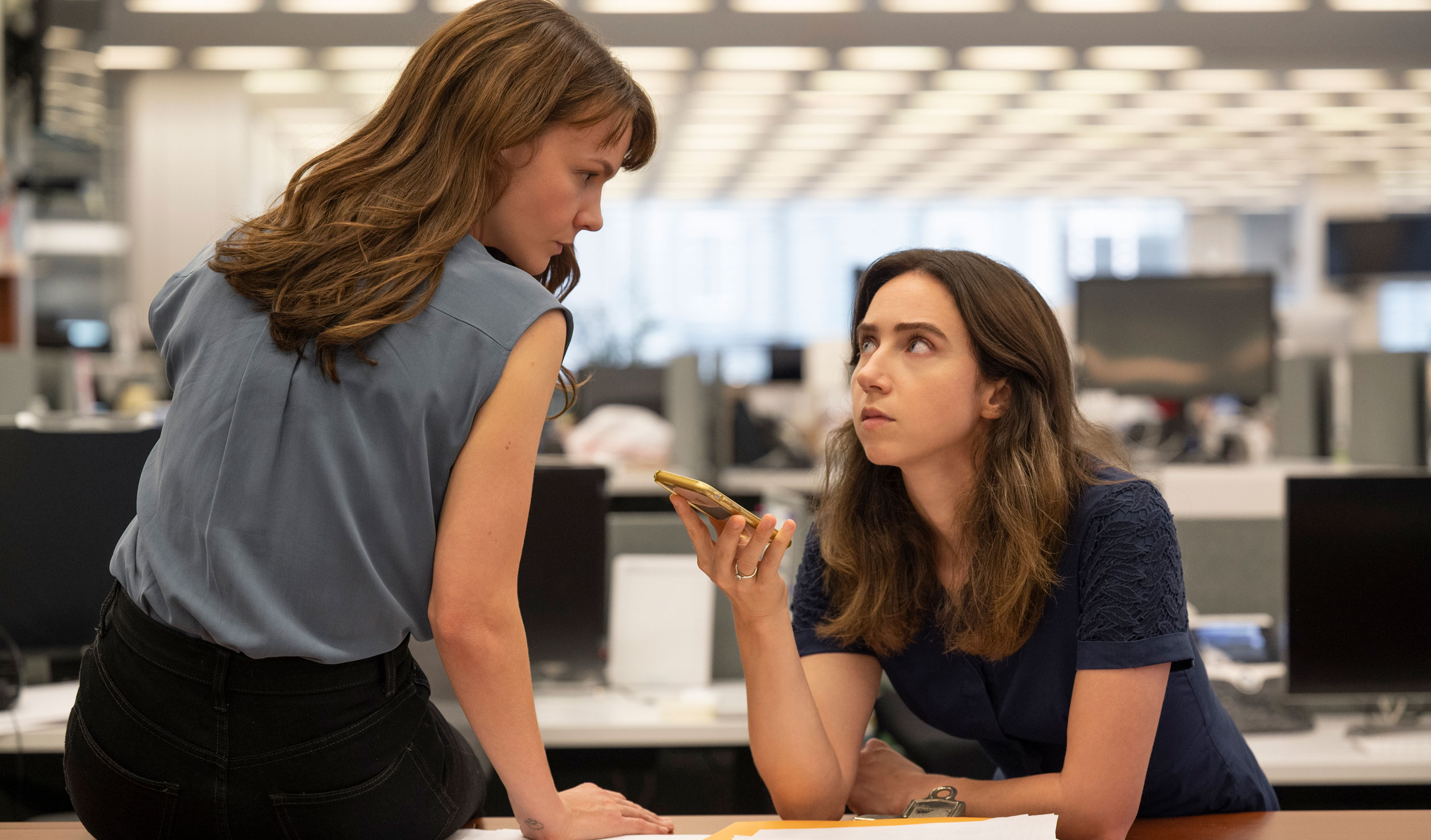 Megan Twohey (Carey Mulligan) and Jodi Kantor (Zoe Kazan) in 'She Said'. Photo: Universal Pictures