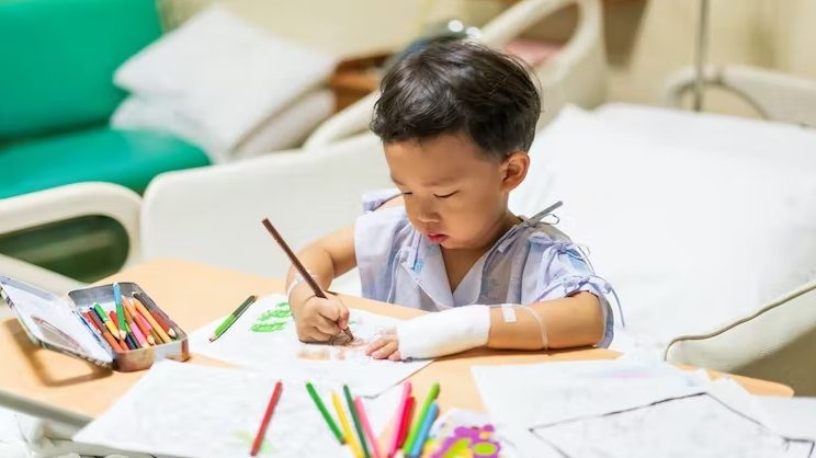 Art can utilised in many different ways to improve health and wellbeing outcomes. Photo: Shutterstock