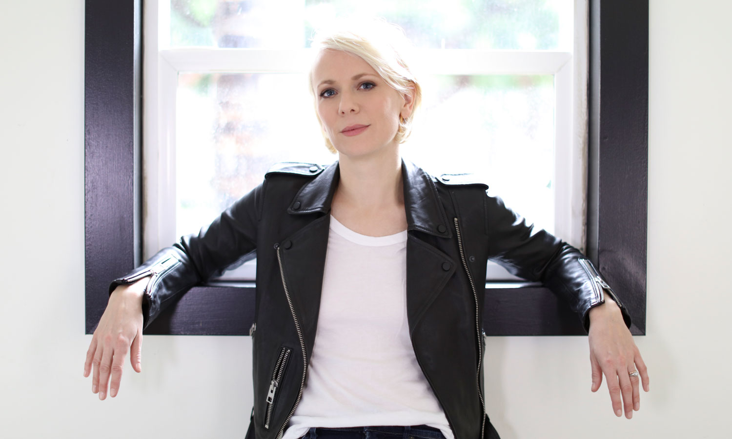Thumbnail for Music review: Jo Lawry with Sam Anning and Ben Vanderwal