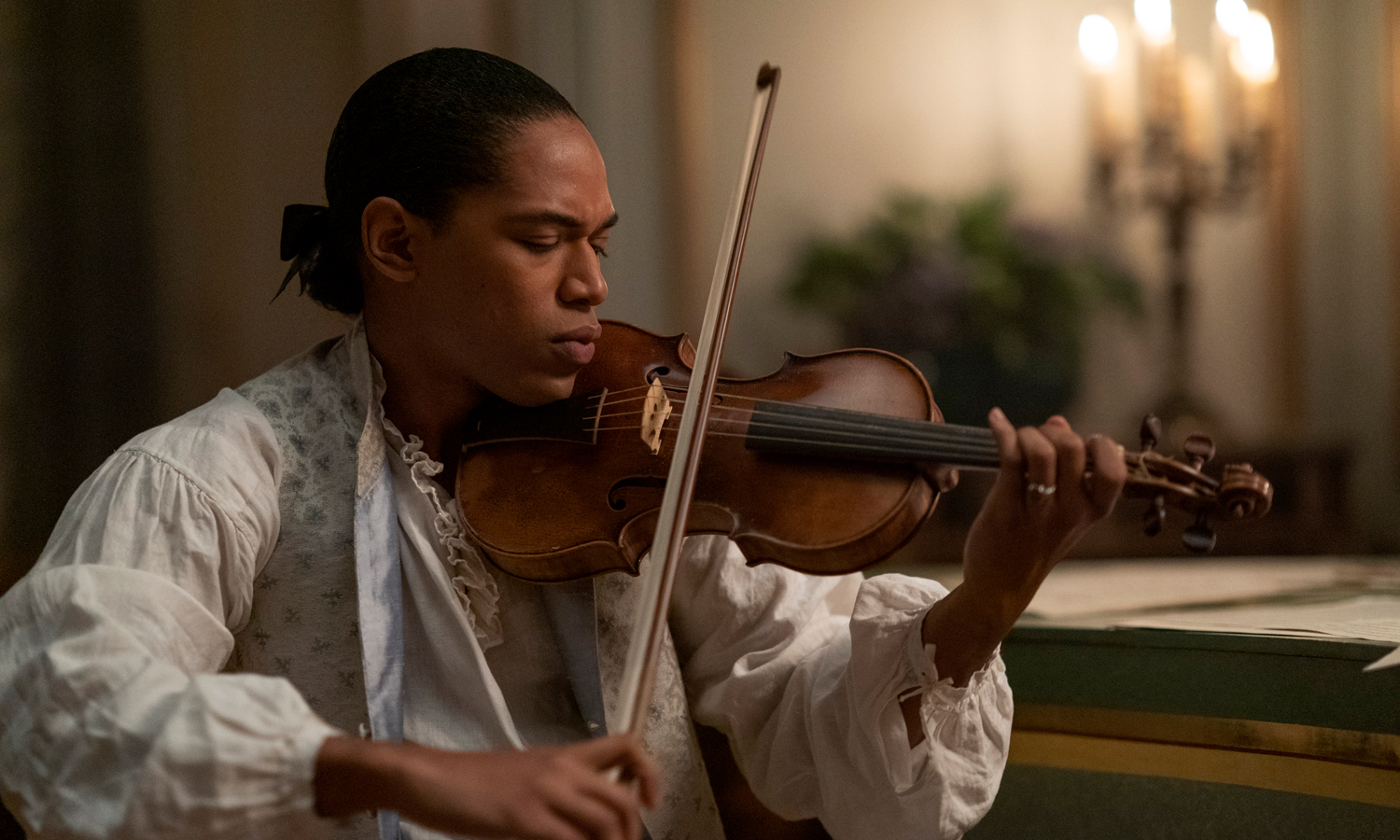 Kelvin Harrison Jr as French composer and violinist Joseph Bologne in 'Chevalier'. Photo: Searchlight Pictures