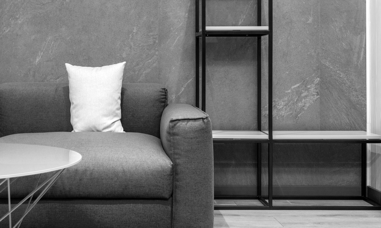 A house with no books is like a body with no soul. Photo: Max Rahubovskiy / Pexels