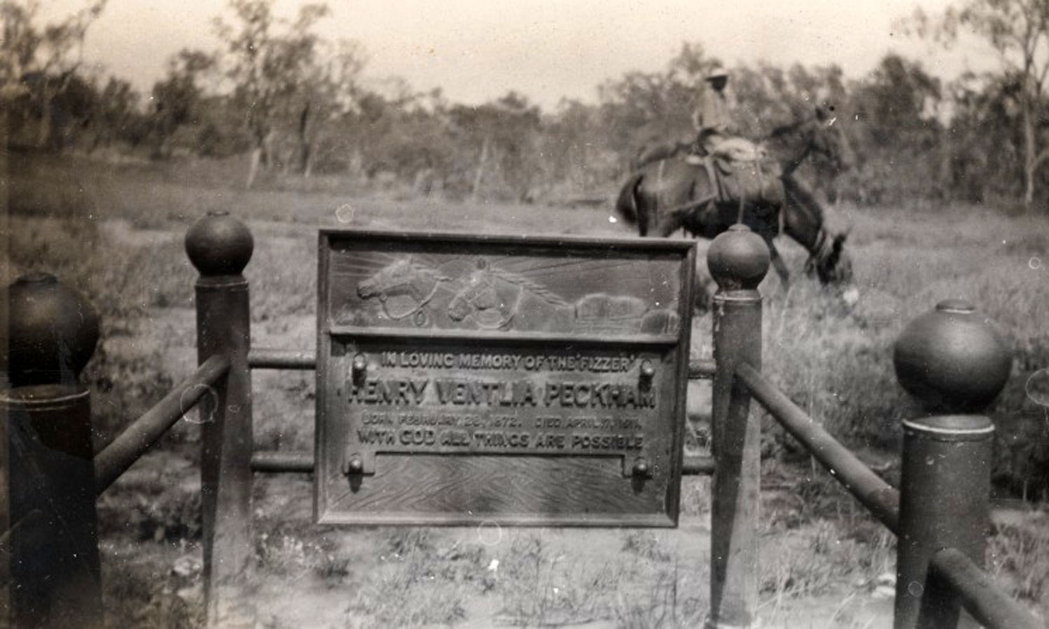 Photo:  State Library of Western Australia / slwa_b4730568_4